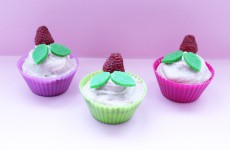 Hindbær cupcakes med hvid chokolade